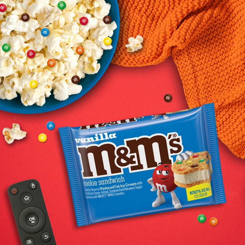 M&M'S Vanilla Ice Cream Cookie Sandwich 1ct